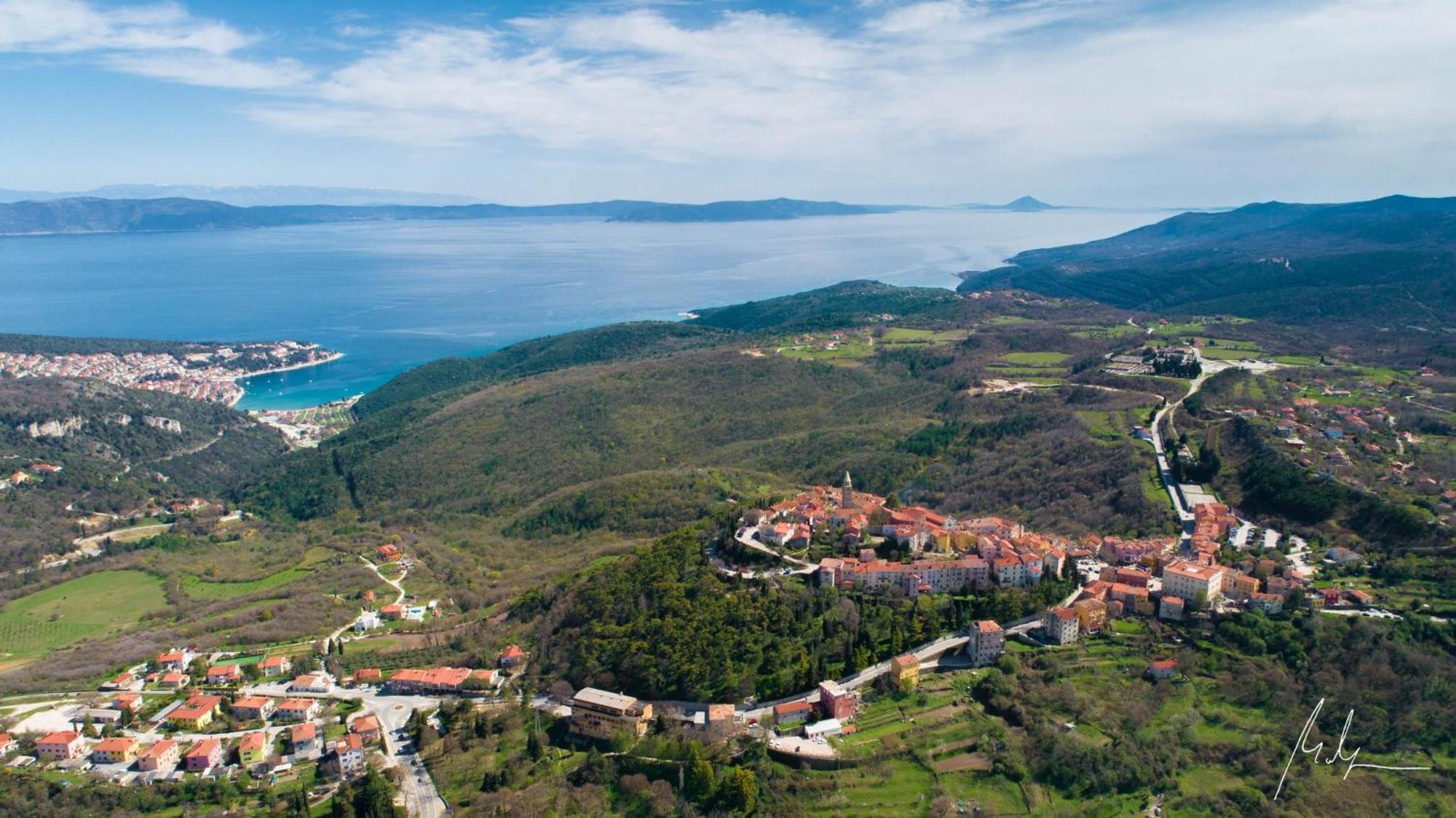 Apartment Lucille In Center Of Rabac Exterior foto