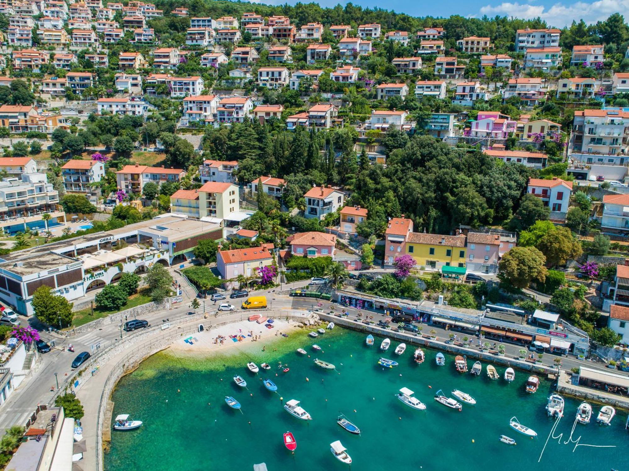 Apartment Lucille In Center Of Rabac Exterior foto